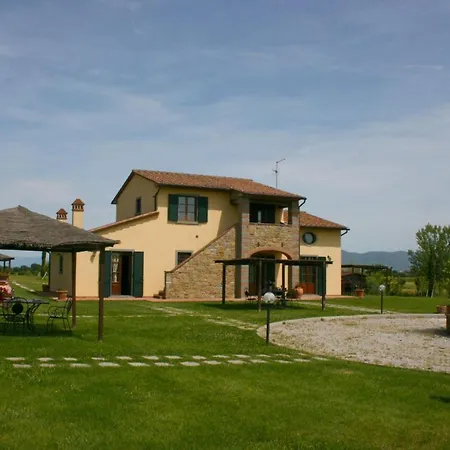 Apartment Fratticciola Sleeps 4 Pool Air Con Wifi Cortona