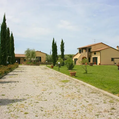 Apartment Fratticciola Sleeps 4 Pool Air Con Wifi